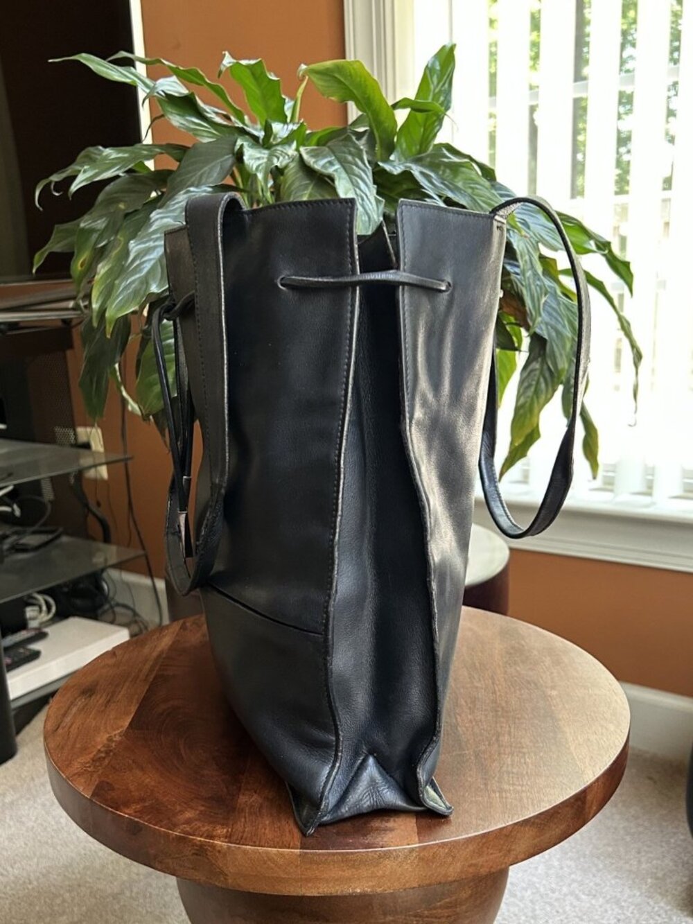 GUCCI Calfskin Leather Tote Bag, Shoulder Bag, Black - Picture 5 of 12